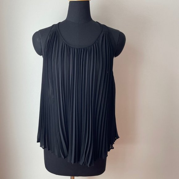 Club Monaco Pleated Racerback Tank - Picture 1 of 15